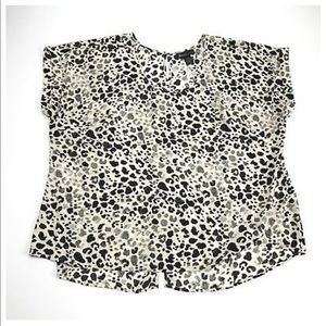 Lane Bryant Animal print top 14/16 black white